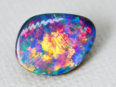 Black Opal doublet from Australia