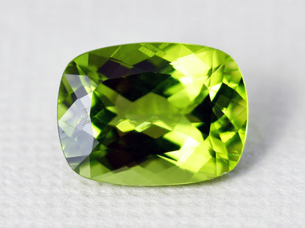 Cushion cut 5ct Peridot from Pakistan